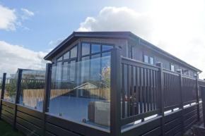 Padstow Lodge - Padstow Holiday Village